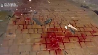 Жахливе відео з місця обстрілу в Херсоні – 4 людей загинуло