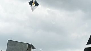Kite flaying