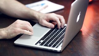 MacBook 3576 by ZafirAliTV
