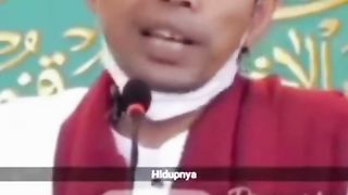 Kenapa dengan orang yang taat