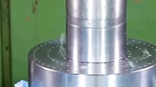 Metal ball vs Hydraulic press