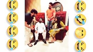 Funny video spot me bhai log 259