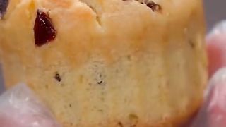 Cranberry Muffins cake