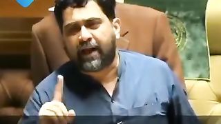 Hum chand hin per kabil fakhar hin
