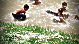 Bachpona video