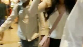 Disha Patani Spotted At Mumbai Airport Viral Masti Bollywood