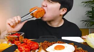 Mukbang, enjoy food with large portions and extra spicy