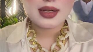 HAY RAAZ MUHBAT JA.