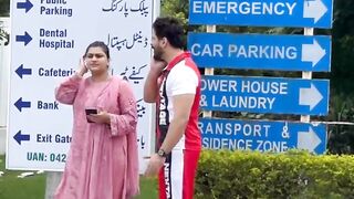 Ajeeb Bundda Haiy Bhalla Koi Dantun Kay