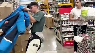 Confused????????‍♂️