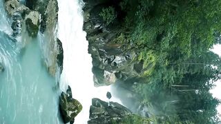 River 8