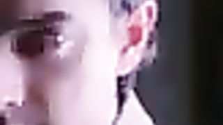 Amir Khan sad song moment
