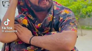 Funny video spot me bhai log 276