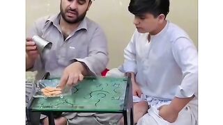 Funny video spot me bhai log 280