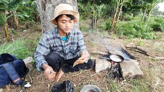 THIS IS A COOKING VIDEO IN NATURE