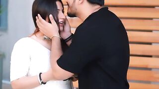Jazbaat Mean Aishaa Ka Naam Lalyliya