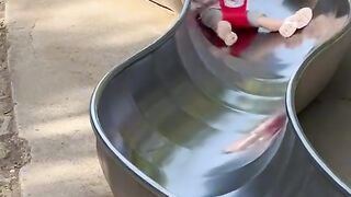 Video lucu meluncur ????????