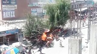 دنیور چوک بڑے حادثے سے محفوظ رہا.