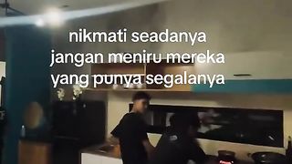 Story wa 16