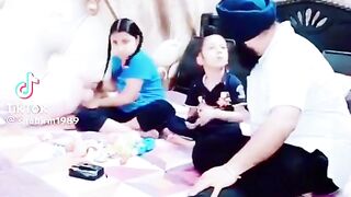 Funny video spot me bhai log 287
