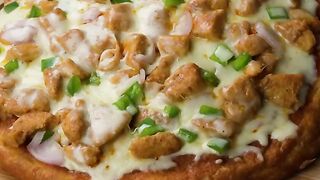 I Combined Suji With Bread & Milk & The Result Is Amazing | Unique Chicken Pizza Recipe | Easy Pizza