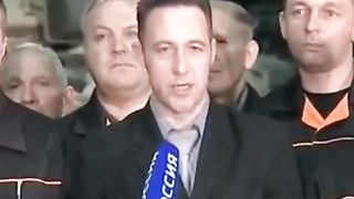КЛИКАТА  ОКОЛО ПУТИН