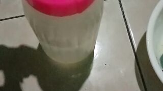 Fress water in Bottle to Mouth