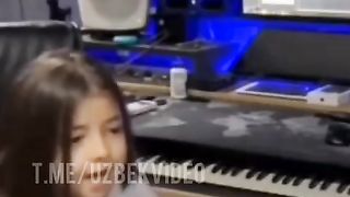 Musik uz