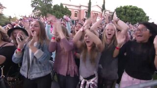 Justin Bieber - Sorry (Live From The Ellen Show).mp4