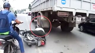 50 Luckiest People Caught On Camera
