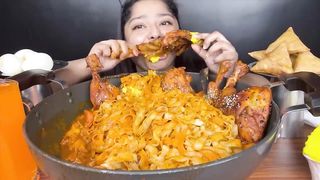 SPICY MUTTON CURRY WITH CHINESE FLAT NOODLES AND SPICY KOREAN CHICKEN TANGDI, BOILED EGGS | MUKBANG