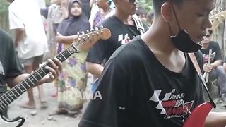 Musik jalanan bikin asyik