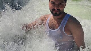 Swimming enjoy
