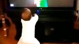 baby hits