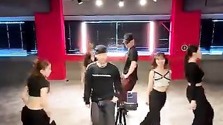 이브,_프시케_그리고_푸른_수염의_아내_비하인드