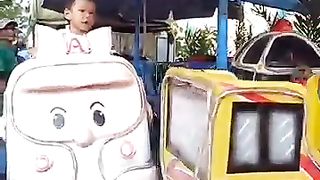 Minggu_Pagi_Mari_Kita_Naik_Odong-odong_