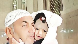 Cute Baby Cute smiling Back to home