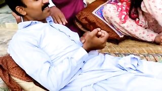 Zalim Marwa Deya Garri Too Larki Chala Rahi Thee