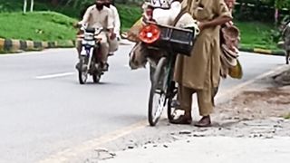 Old man as father.....https://bux.money/u/524648