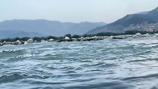 How to you live in sea sides