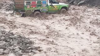 Driving in Flood#Floods#Flood in Pakistan#