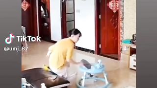 Funny video spot me bhai log 302