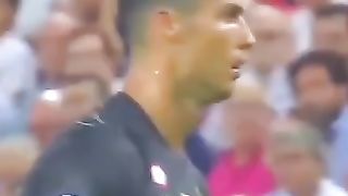 شاهد ماذا حصل لكرستيانو رونالدو بعد البطاقة الحمراء