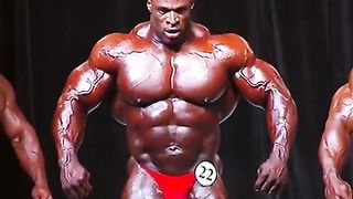 Mr Olympia 2007 Ronnie Coleman On The Stage
