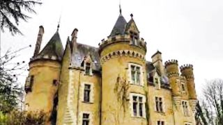 Chateau de fougeret