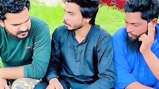 7 Star hotel ko chuna lagany ay phans gy funny video