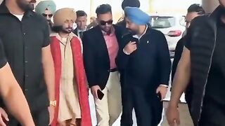 Watch trending videos for you _ TikTok