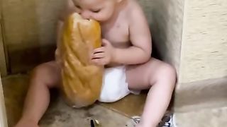 Не кормят...