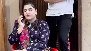 Abaiy Yaar Yeah Larki Tuo Meayan Kay Parkhachay Urra