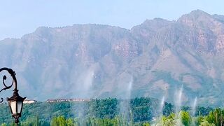 "Your Dream Vacation: Dal Lake in Srinagar"